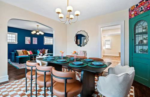 Hot Tub Ping Pong Sleeps 9 Retro Fun - Foto 47