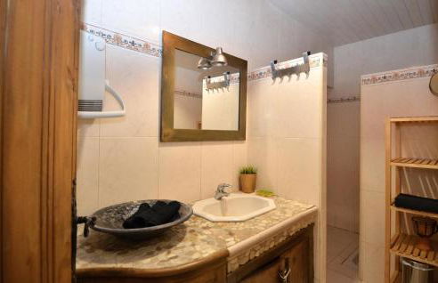 Five Bedroom Gorgeous Home In Tarascon - Foto 49