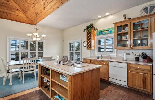 Toes in the Sand- a Gulf-Front Paradise - Foto 26