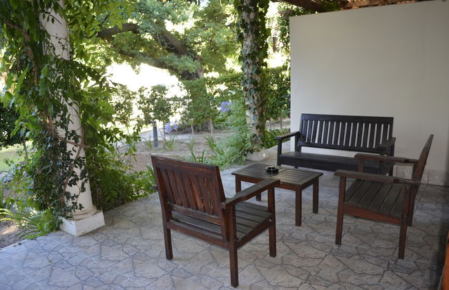 The Country Guesthouse - Photo 34