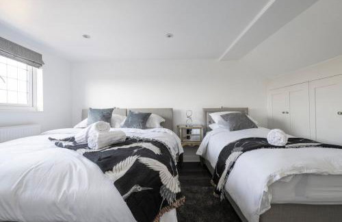 The Romford Oasis - Spacious 4 bedroom escape - Foto 15