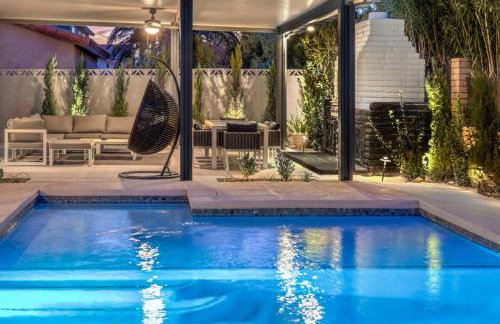 Sunset Swim, Luxury Vegas Villa with Pool, Hot Tub - Foto 7