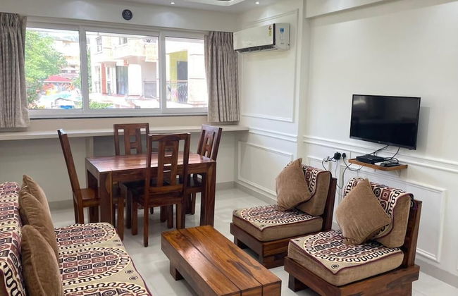 Monarch suites - Photo 15