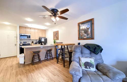 Inn Building Condo 113, Ground Level, Pool Side - Foto 20