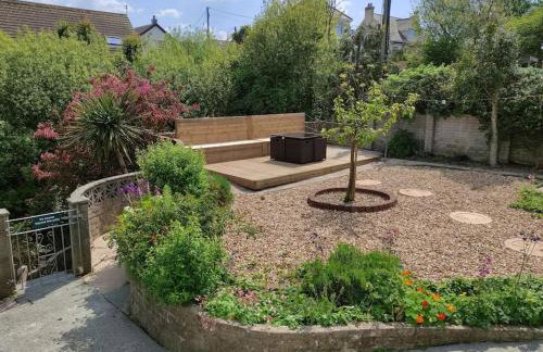 Benllech Sea View bungalow, Dog Friendly sleeps 6 - Foto 11