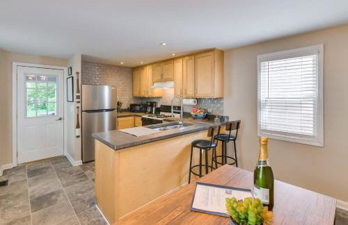 Walk to Parks and Dining Cozy Canandaigua Home! - Foto 13