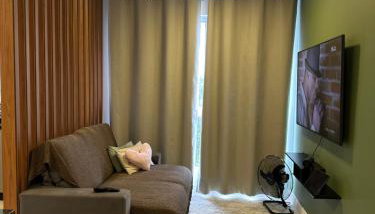 Apto lindo e completo com piscina em Itajai - Foto 3