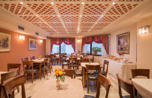 Hotel Eirini - Foto 74