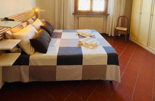[TERME] CASA IN STILE CLASSICO IN TOSCANA CON TERRAZZO - Foto 2