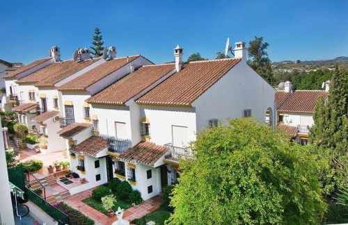 Spectacular Apartment in Matchroom Country Club - Photo 21