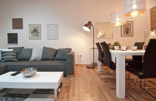 City Lights Apartment - Photo 17
