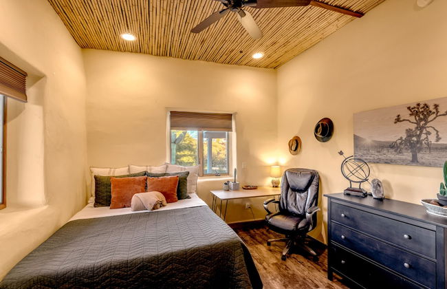 La Puerta Azul- Stunning Desert Retreat; Pool/Spa - Foto 3