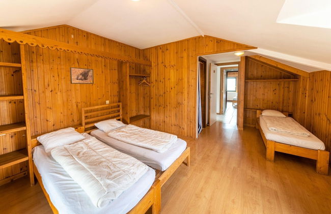 Villa in Ardennes With Sauna and Jacuzzi - Photo 6