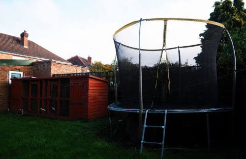 Captivating 3-Bed House in Birmingham - Foto 14