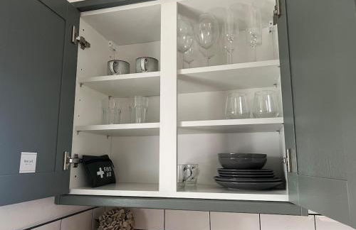 1 Bed Apartment Marple with Work Space - Foto 3