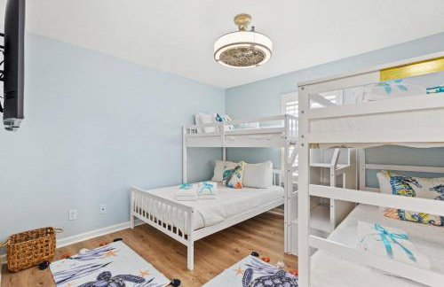 Sunshine House! 3BR 2BA Sleeps 9! Your Perfect Retreat for Comfort and Style - Foto 72