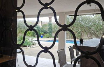 Le Clos Saint Jean, vue Cité, piscine et parking - Foto 41