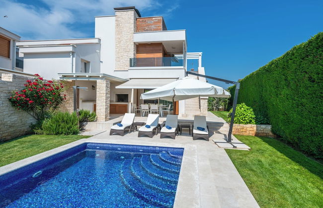 Villa Allegra - Photo 1