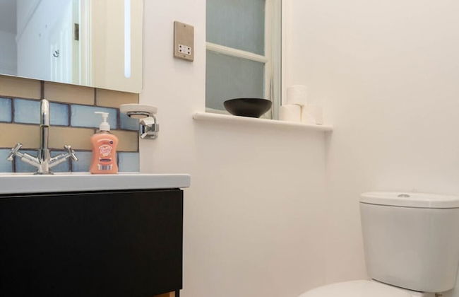 2 bedroom apartment in Shoreditch on quiet side street, close to Old Street station - Foto 46