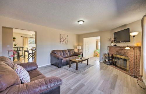 Hike, Bike and Fish Gem with Hot Tub in Woodland Park - Foto 3