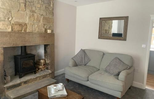 Tipsy Cottage Charming 2 bedroom home. - Photo 1