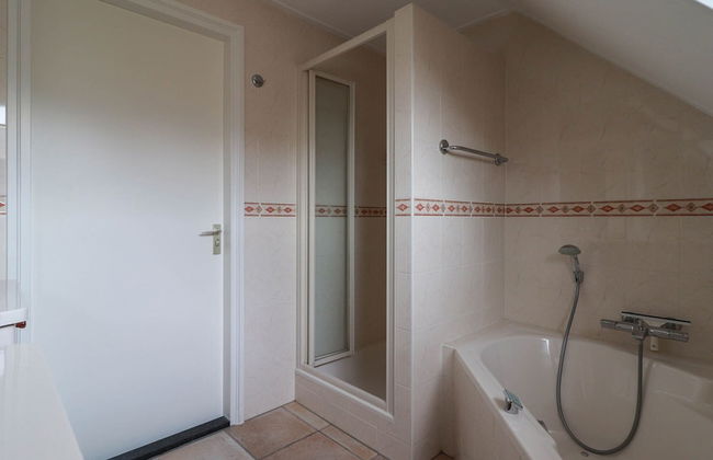 Villa on the Water With Sauna in Friesland - Foto 13