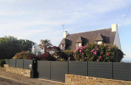 Holiday Home in Perros-guirec Near Beaches - Foto 12