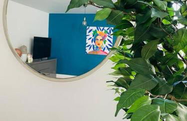 Stunning huge openplan 2Bed flat - Photo 3