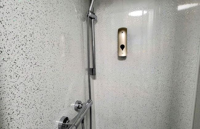 Comfortable Stay - LB Ave - Photo 39