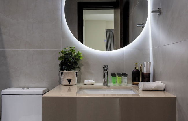 Waves - Stylish 1BR Close to IMG World & Global Village - Photo 18