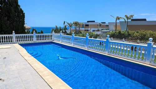 Dream beach-side villa with sea views & close to golf - Photo 4