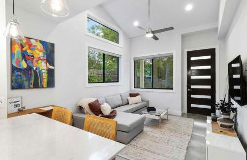 East Side Haven - Blocks from Local Food Legends - Foto 10