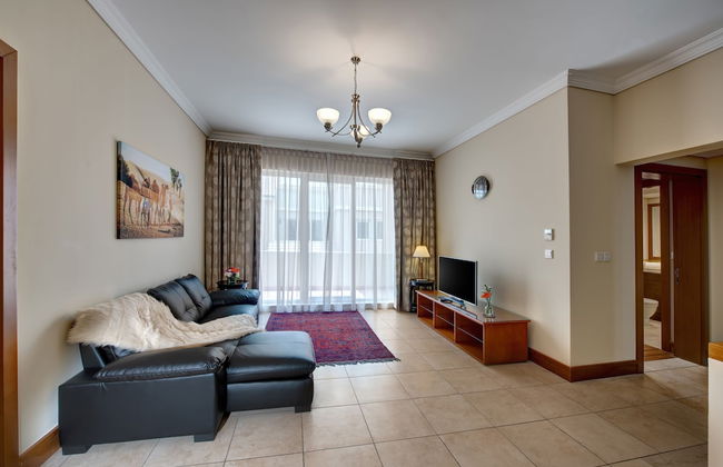 J5 Villas Holiday Homes - Barsha Gardens - Photo 9