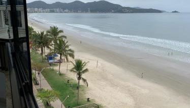 Cobertura frente ao mar Meia Praia -Itapema -SC - Foto 5