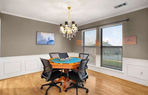 Best of Desoto - 5BR 3BA w Pool Patio BBQ Games - Foto 16