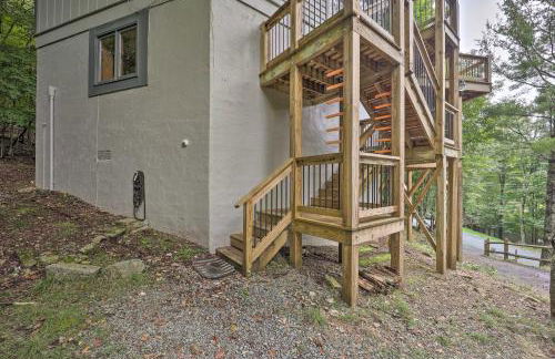 2 Mi to Skiing! Wooded Beech Mtn Retreat with Decks - Foto 60