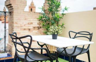 EXCLUSIVE TRIPLEX WITH PRIVATE TERRACE - Photo 7