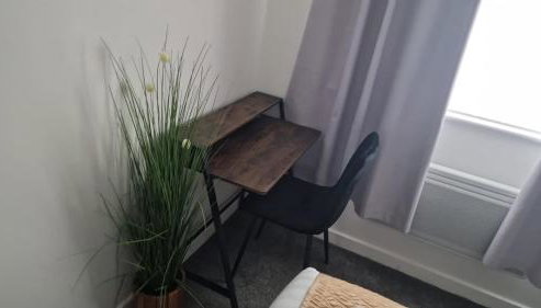 Deluxe Town Centre 2 Bedroom Apartment - Foto 5