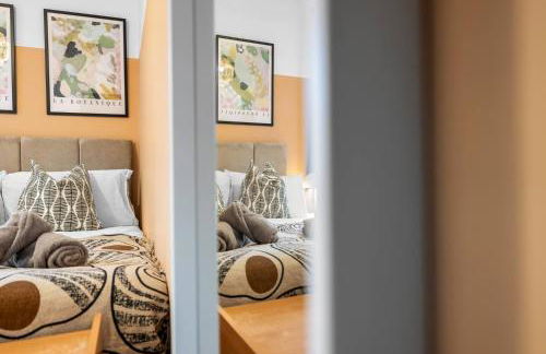 Aylesbury House 3 En-suite Bedrooms Parking Pets - Photo 4