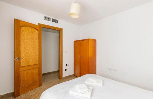 Amplio piso con 4 habitaciones para disfrutar de Málaga con parking gratuito - Photo 20