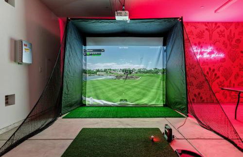 Desert Oasis: Pool, Spa, Golf Sim + EV Charger - Foto 63