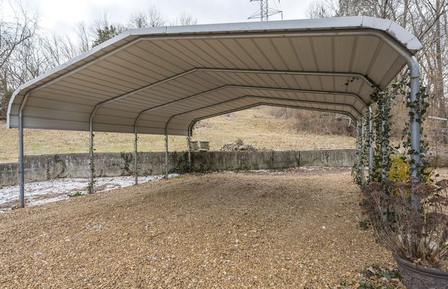 Grand Dream Vacation Home in Nashville 7+ beds! - Photo 46