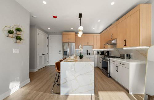 Bright 2Bed 2Bath in Brand New Pilsen Development - Foto 14