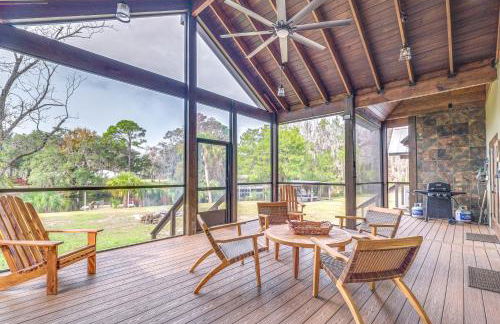 Riverfront Fishers Paradise in Florida with Dock! - Foto 1