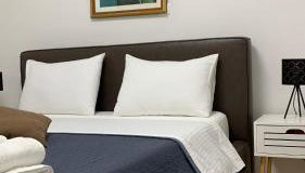 Split apartment - 5 min by car to the beach & city center - free public parking - Foto 4