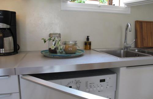 Seafront Calista Beach House With Garden - Foto 22