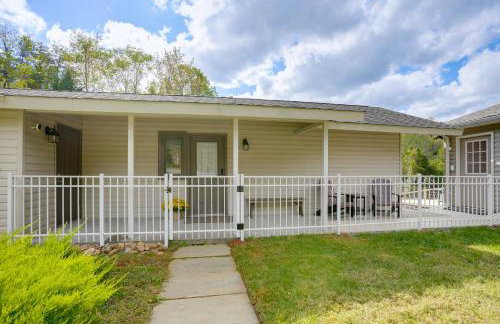 Home 14 Mi to Shenandoah Nat’l Park! Fenced Yard - Foto 26