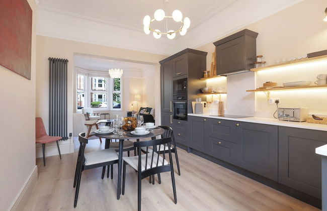 St Georges Apartment- North East Escapes - Photo 21