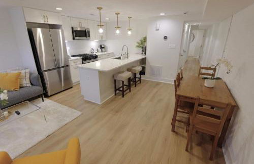 Parkside Living - Steps from Lincoln and Stanton Park - Foto 10
