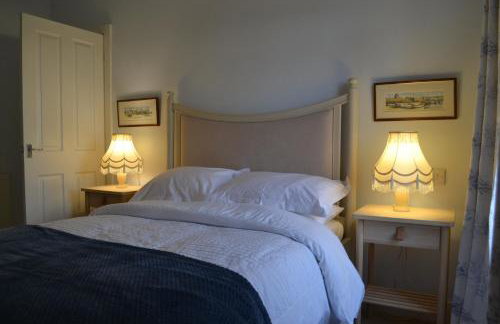 Entire 3 bedroom house near Caerphilly station - Foto 5